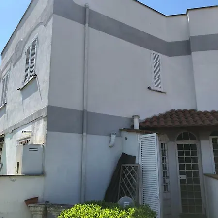 La Casa Di Paola דירה *